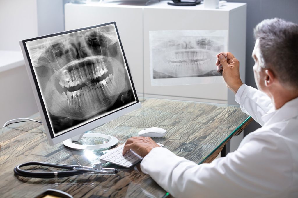 Oral Pathologist - Golden Gate Dentists