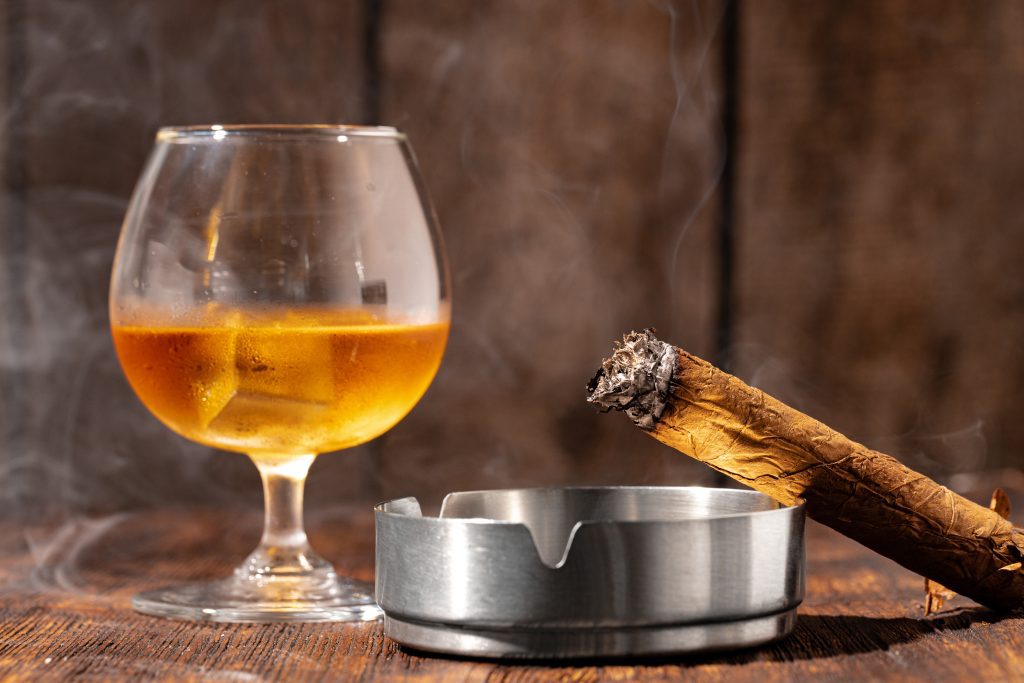 Oral Health vs Tobacco and Alcohol - Golden Gate Dentists